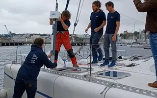 Débarquement des flotteurs Argo au retour de la campagne NARCOO