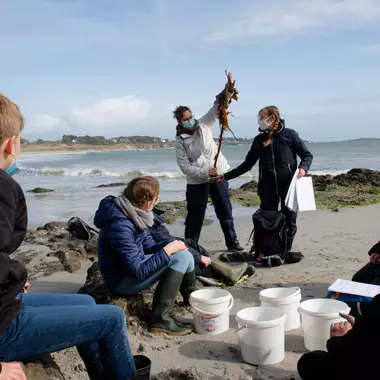 Séance sur le terrain pour les élèves du projet Initium Maris Civis.